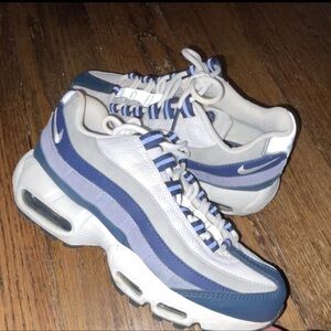 Nike Air Max 95 White Blue Gray Sneakers Mesh Leather Low
Top